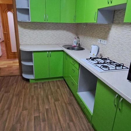 Сонячна Галерея, 2-Га Міська Лікарня Кривой Рог Екстериор снимка